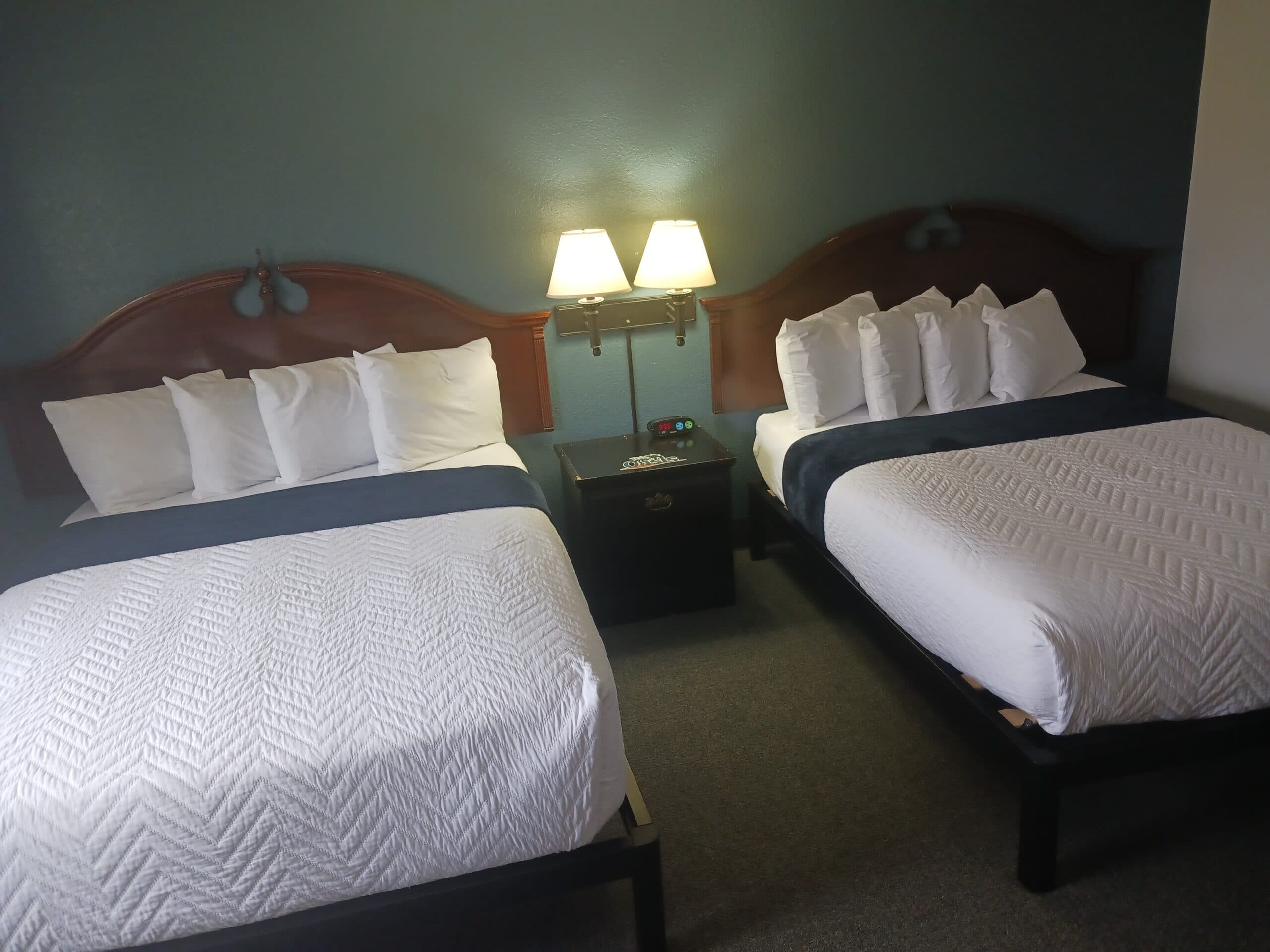 Double Queen Family Suite - 3